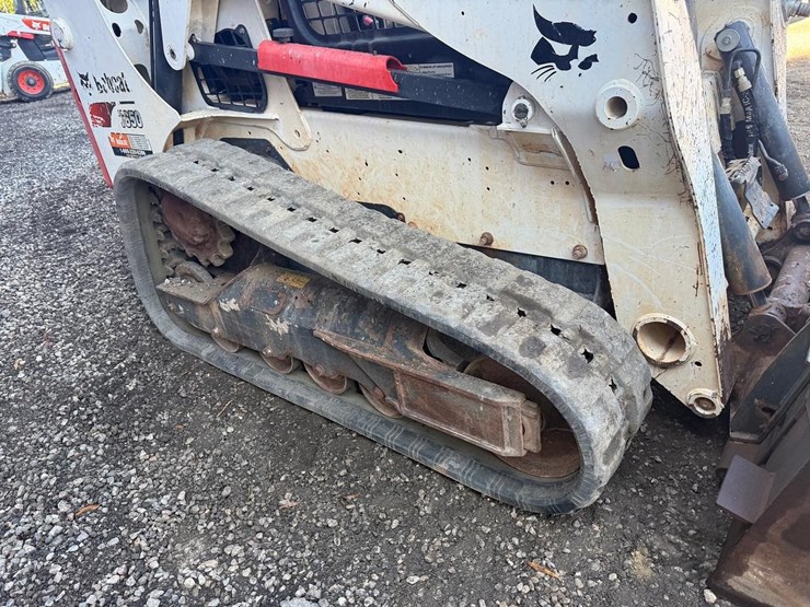 bobcat-t650-image-12