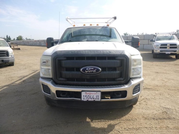2012-ford-f350-image-30