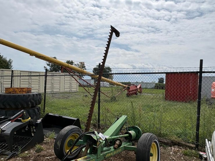 john-deere-450-image-2