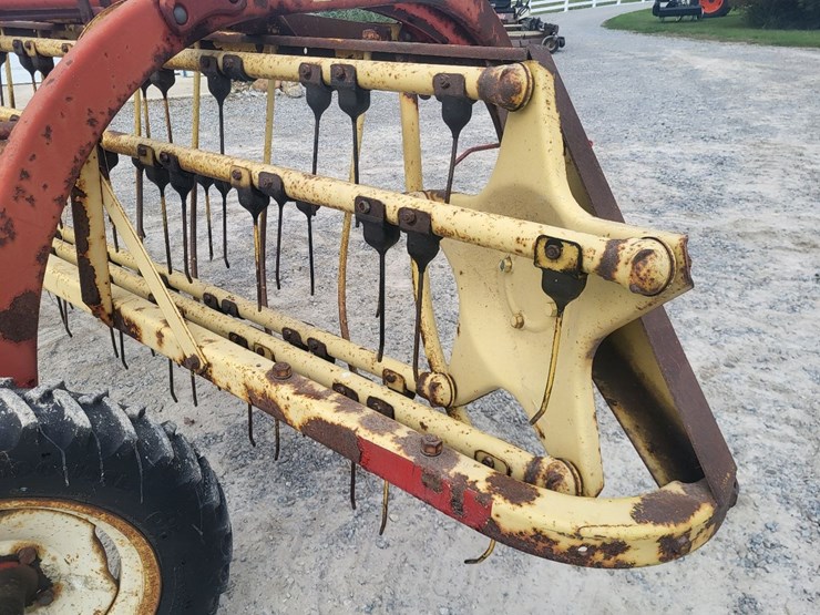 new-holland-256-image-12