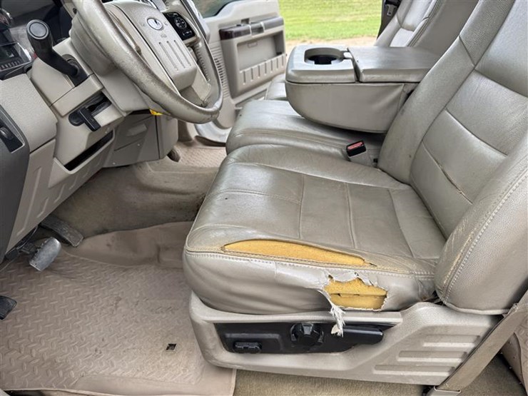 2008-ford-f250-lariat-image-14