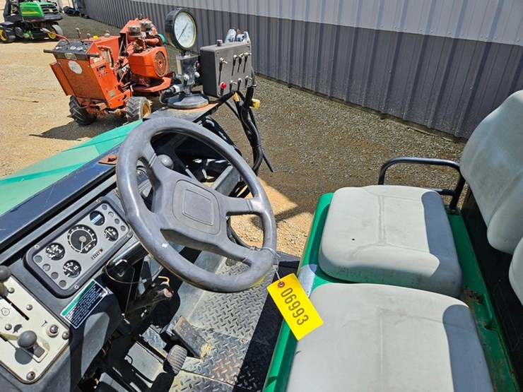cushman-turf-truckster-image-24