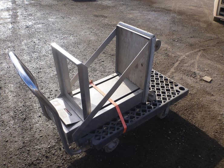 misc-rolling-carts-(qty-2)-image-4