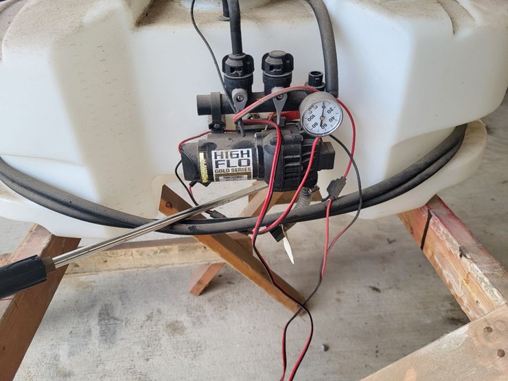 fimco-electric-sprayer-w/poly-tank-and-spray-wand-image-9