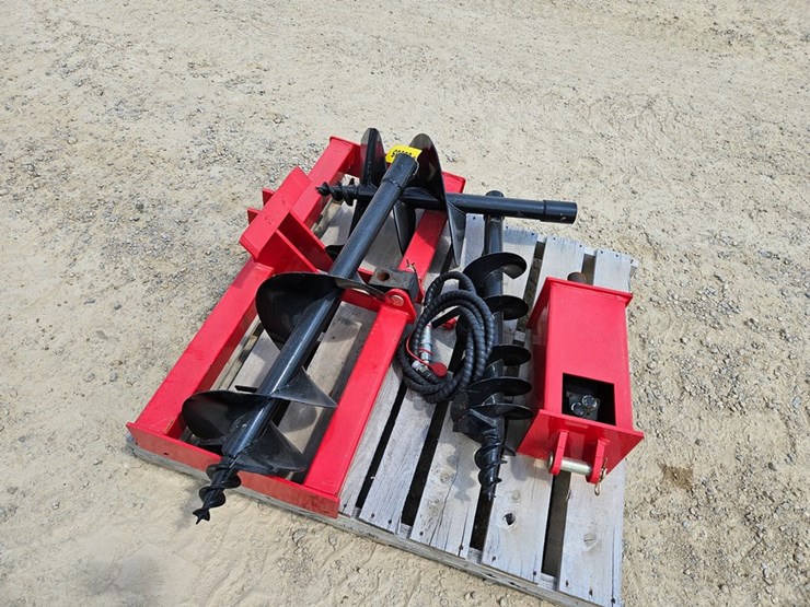 #6905-•-new-skid-steer-post-hole-digger-image-4