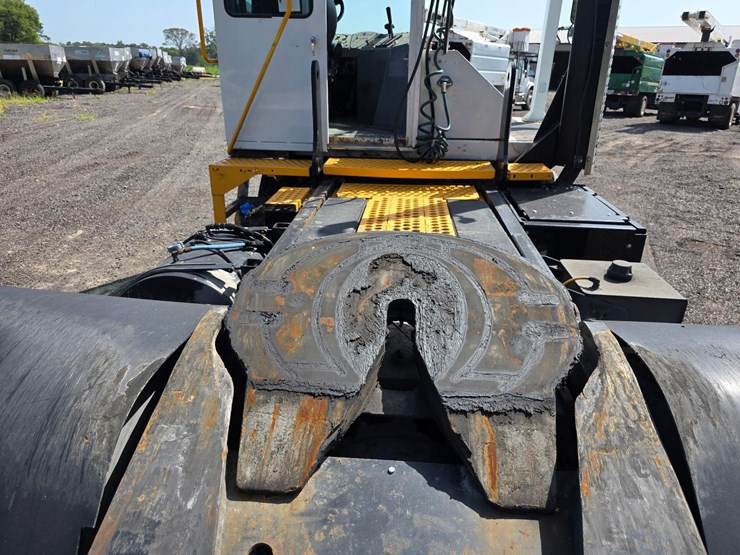 kalmar-spotter-truck-image-9