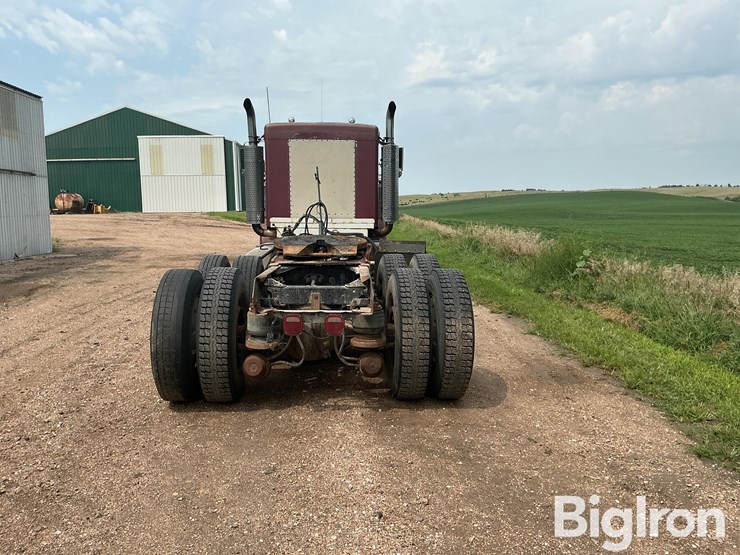 1989-kenworth-w900-image-6