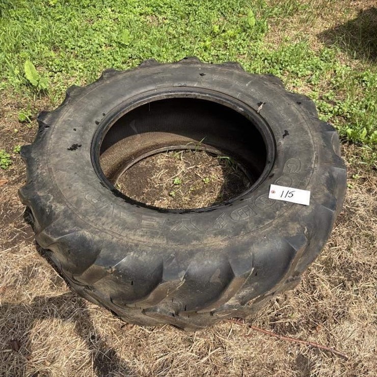 14.9x24 Tractor Tire