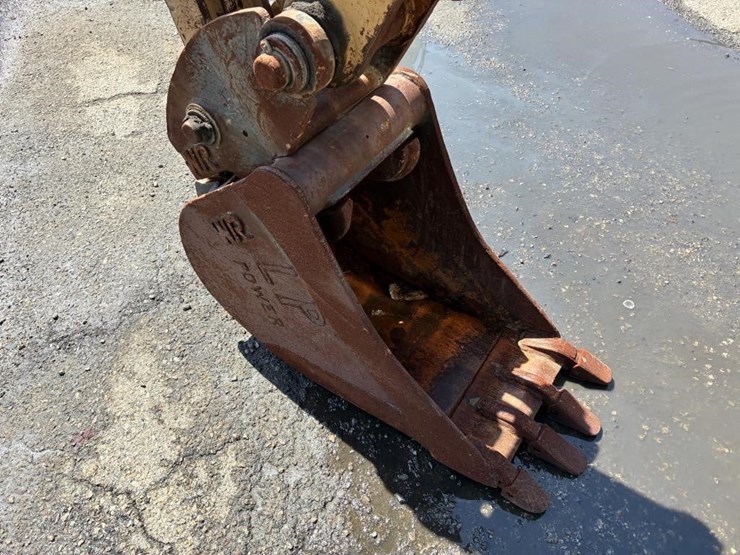 2008-caterpillar-430e-image-17