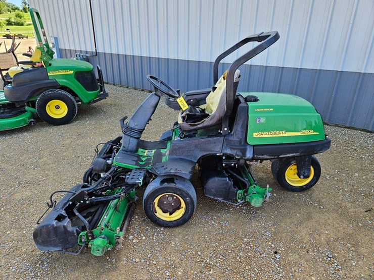 john-deere-2500a-image-2