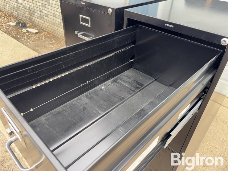 hon-4-drawer-file-cabinets-image-15
