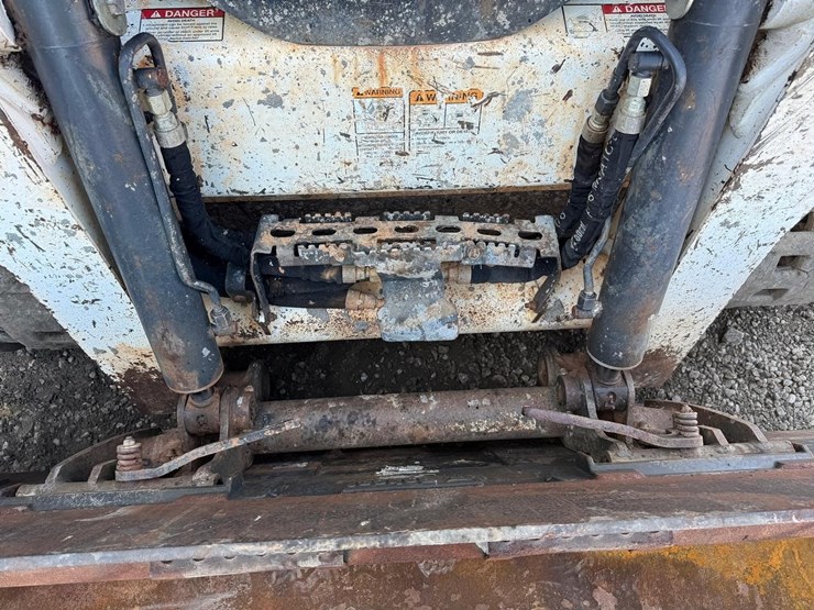 bobcat-t650-image-10