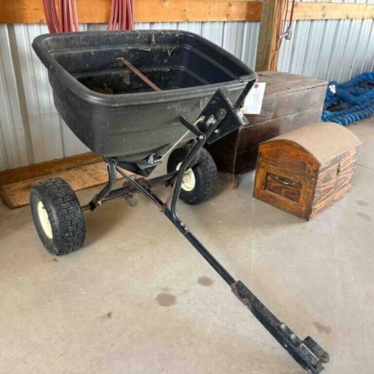Agri-Fab Spreader