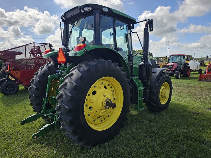 john-deere-6155m-image-3