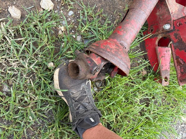 new-holland-352-image-5