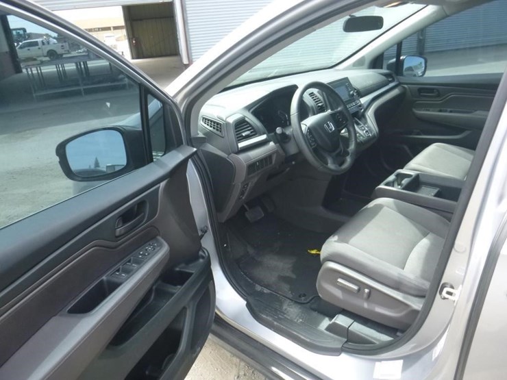 2018-honda-odyssey-image-5