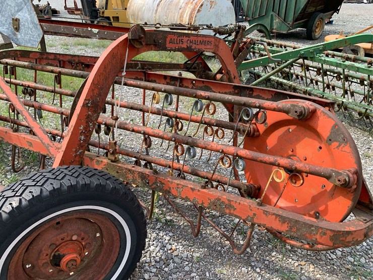 allis-chalmers-side-delivery-hay-rake-image-4