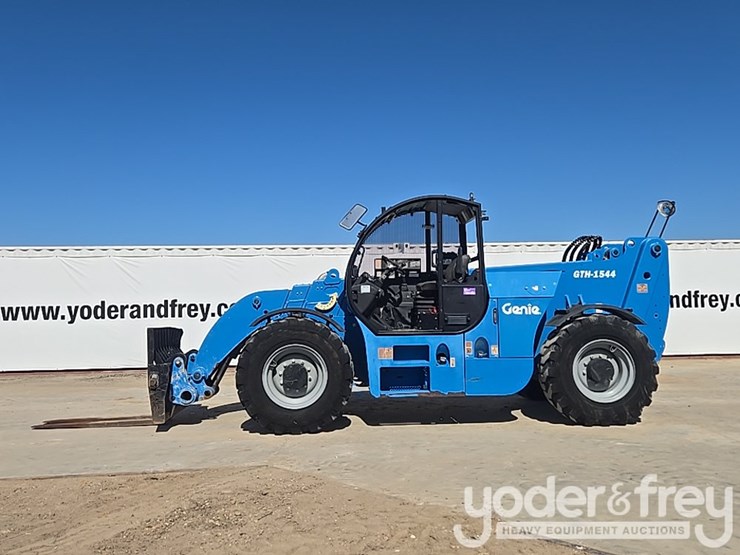 2019-genie-gth1544-image-2