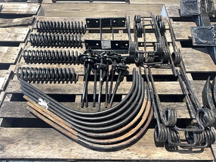 dmi-field-cultivator-parts-image-8