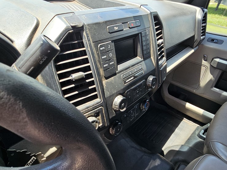 2018-ford-f150-xl-image-13