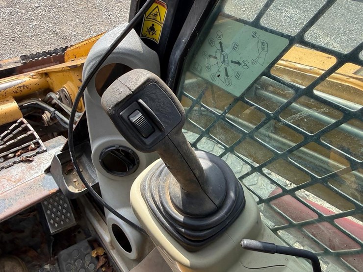 2011-caterpillar-289c-image-20