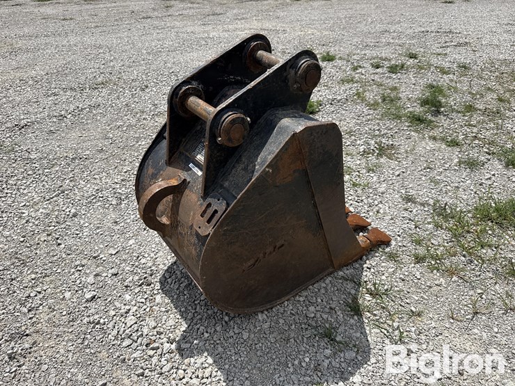 esco-24”-bucket-image-5