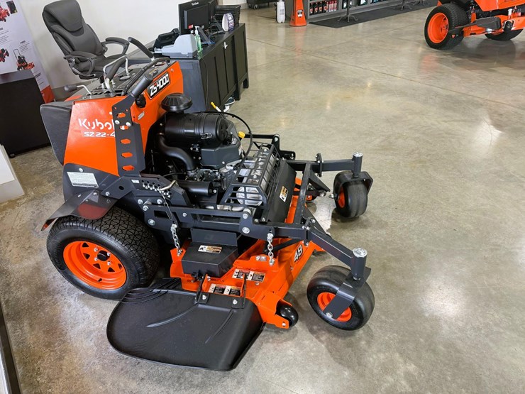 kubota-stand-on-mower-sz22nc-48-image-2