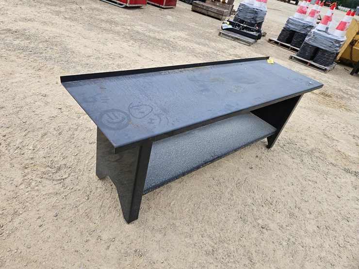 #6885-•-kit-container-90"-metal-work-bench-image-7