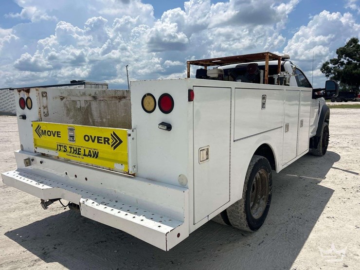 2017-ford-f550-image-3