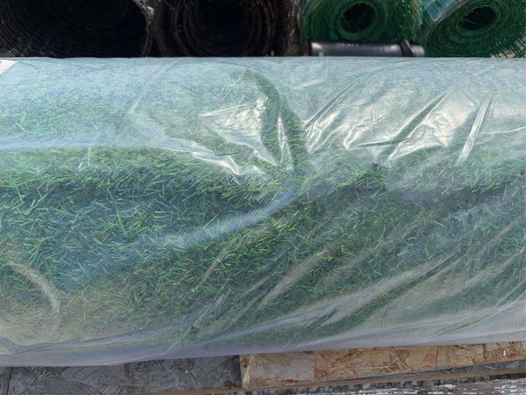 artificial-grass-turf-roll-image-3