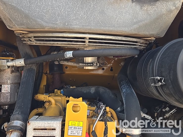 2024-caterpillar-259d3-image-28
