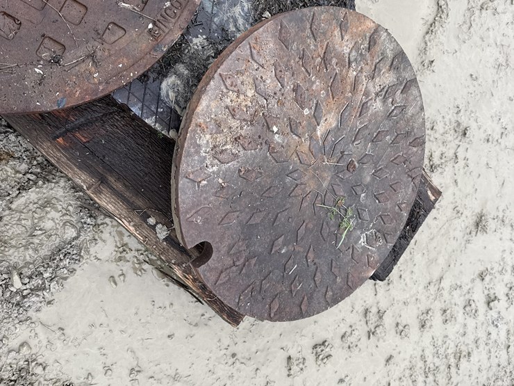manhole-culvert-grate-&-covers-image-11