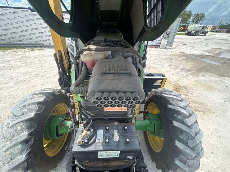 john-deere-7130-image-7