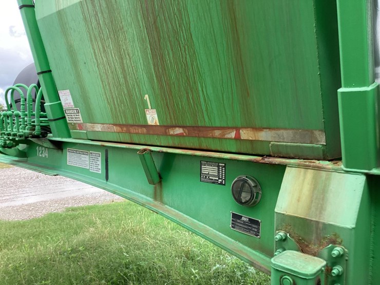 hays-lti-side-dump-bulk-hauler-image-32