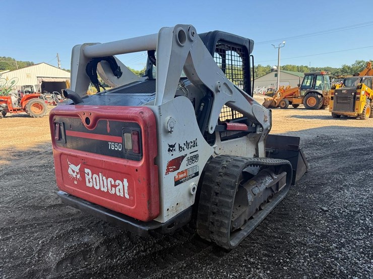 bobcat-t650-image-4