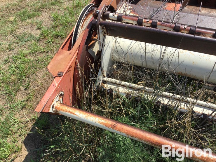 hesston-6600-image-16