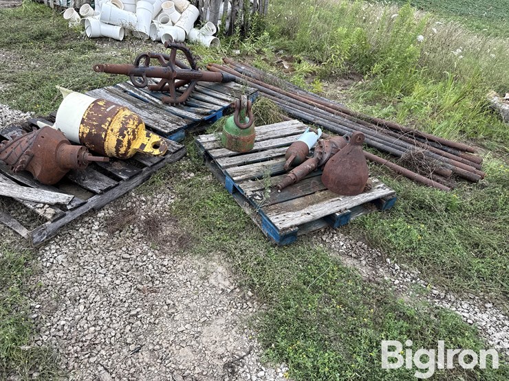 vermeer-underground-boring-bits-&-pipe-image-1