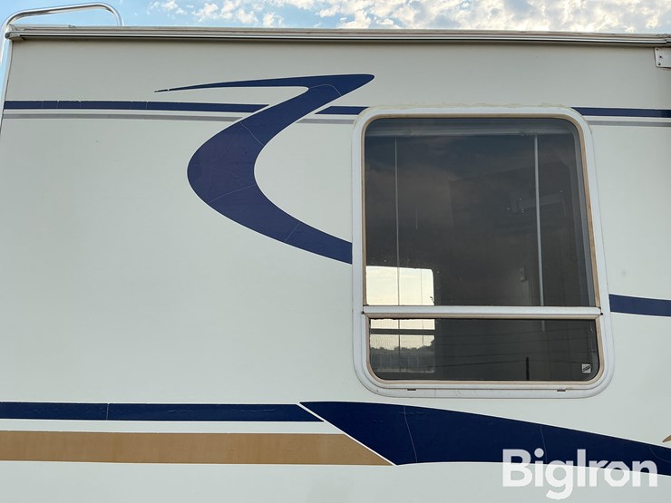 2004-jayco-greyhawk-e450-super-duty-32’-rv-image-19