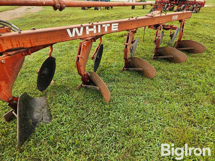 white-508-image-14