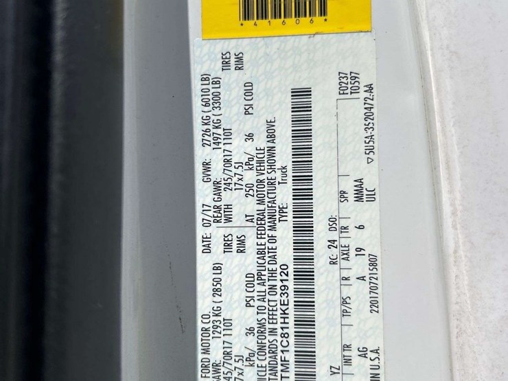 2017-ford-f150-image-5
