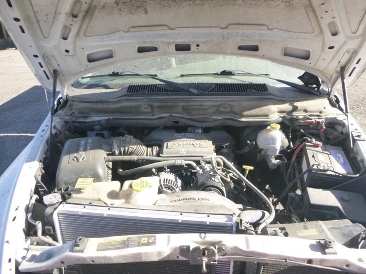 2005-dodge-ram-2500-image-24