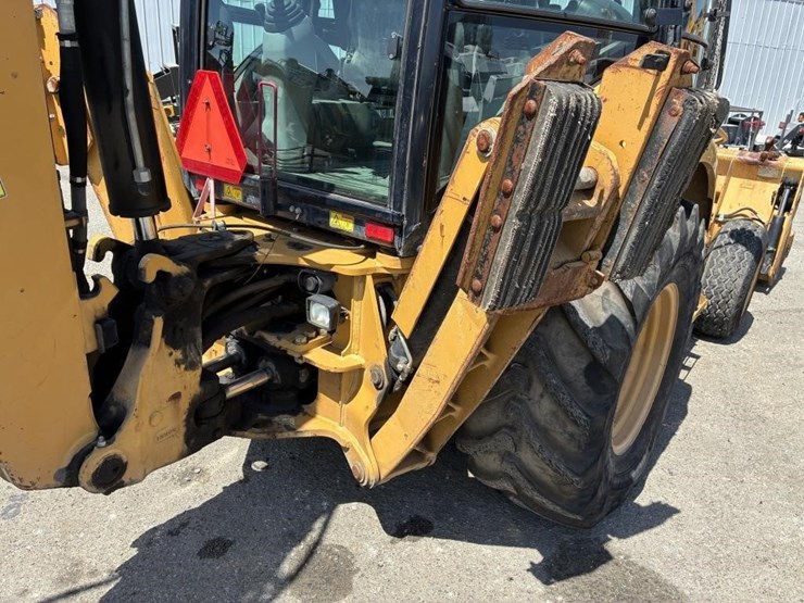 2008-caterpillar-420e-image-13
