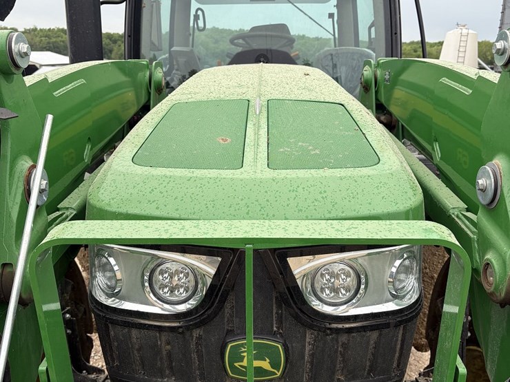2023-john-deere-6r-155-image-17
