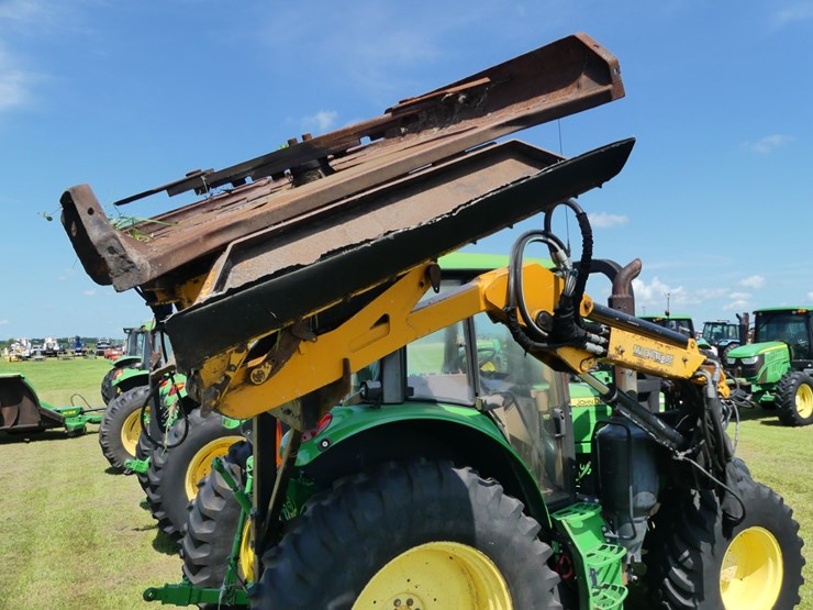 john-deere-6110m-image-8