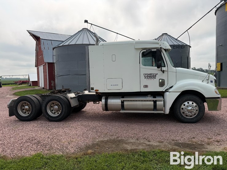 2003-freightliner-columbia-t/a-truck-tractor-image-4