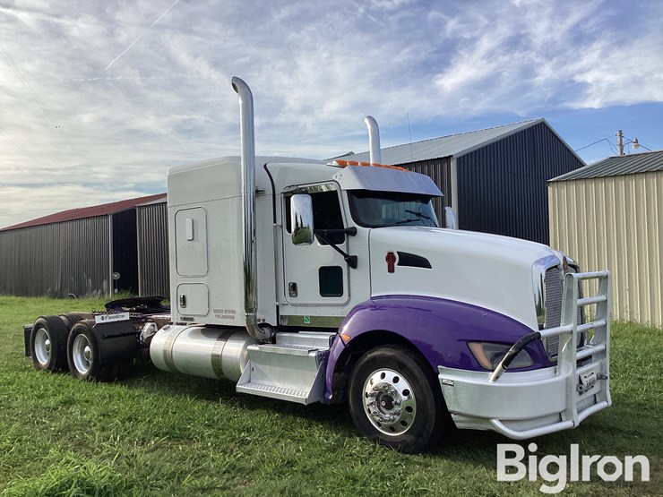 2014-kenworth-t660-image-3