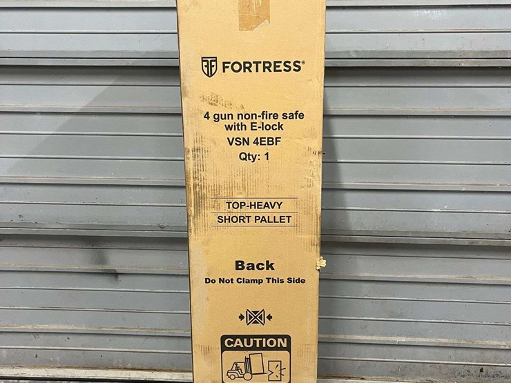 fortress-4-gun-non-fire-gun-safe-with-e-lock---new-in-box-image-4