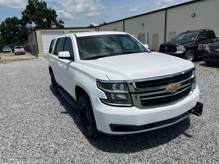 chevrolet-tahoe-image-3