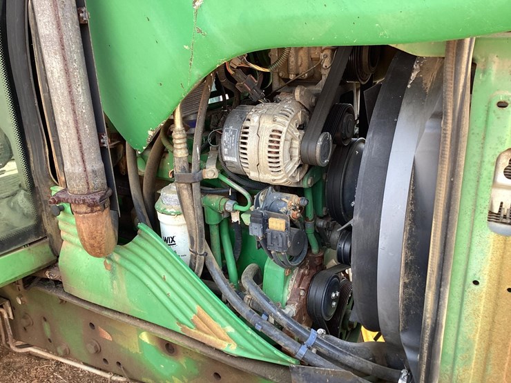 2004-john-deere-6420-image-28