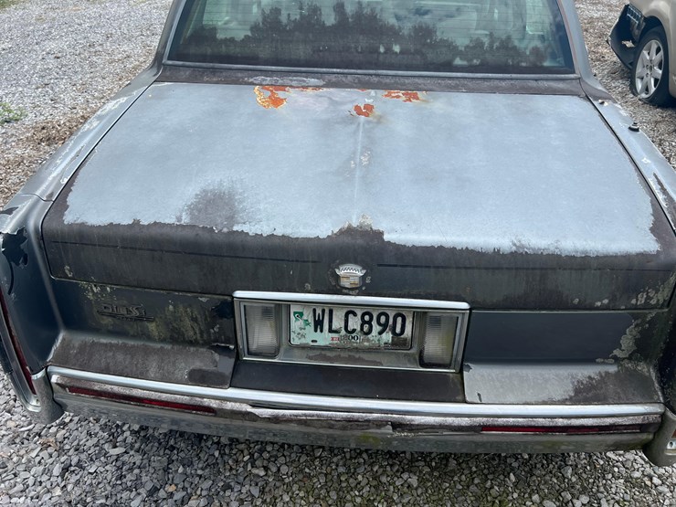 no-reserve!-cadillac-sedan-deville!-image-5